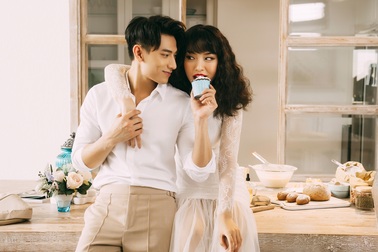 Những sản phẩm âm nhạc đẹp lung linh khẳng định chất "soái ca" của Isaac