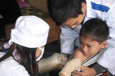 Hà Tĩnh: Gần 400 ca nhập viện do sốt phát ban