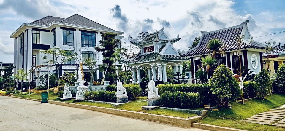 Hoa viên nghĩa trang Hạc Cảnh Viên được vinh danh Thương hiệu mạnh Quốc gia 2020 - 1 Hoa viên nghĩa trang Hạc Cảnh Viên được vinh danh Thương hiệu mạnh Quốc gia 2020 - 1