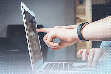 Nam sinh văng tục, đòi "solo" với thầy giáo vì bị hỏi sao không thuộc bài