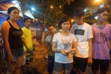 Hàng chục người mua phải vé giả xem chung kết pháo hoa quốc tế