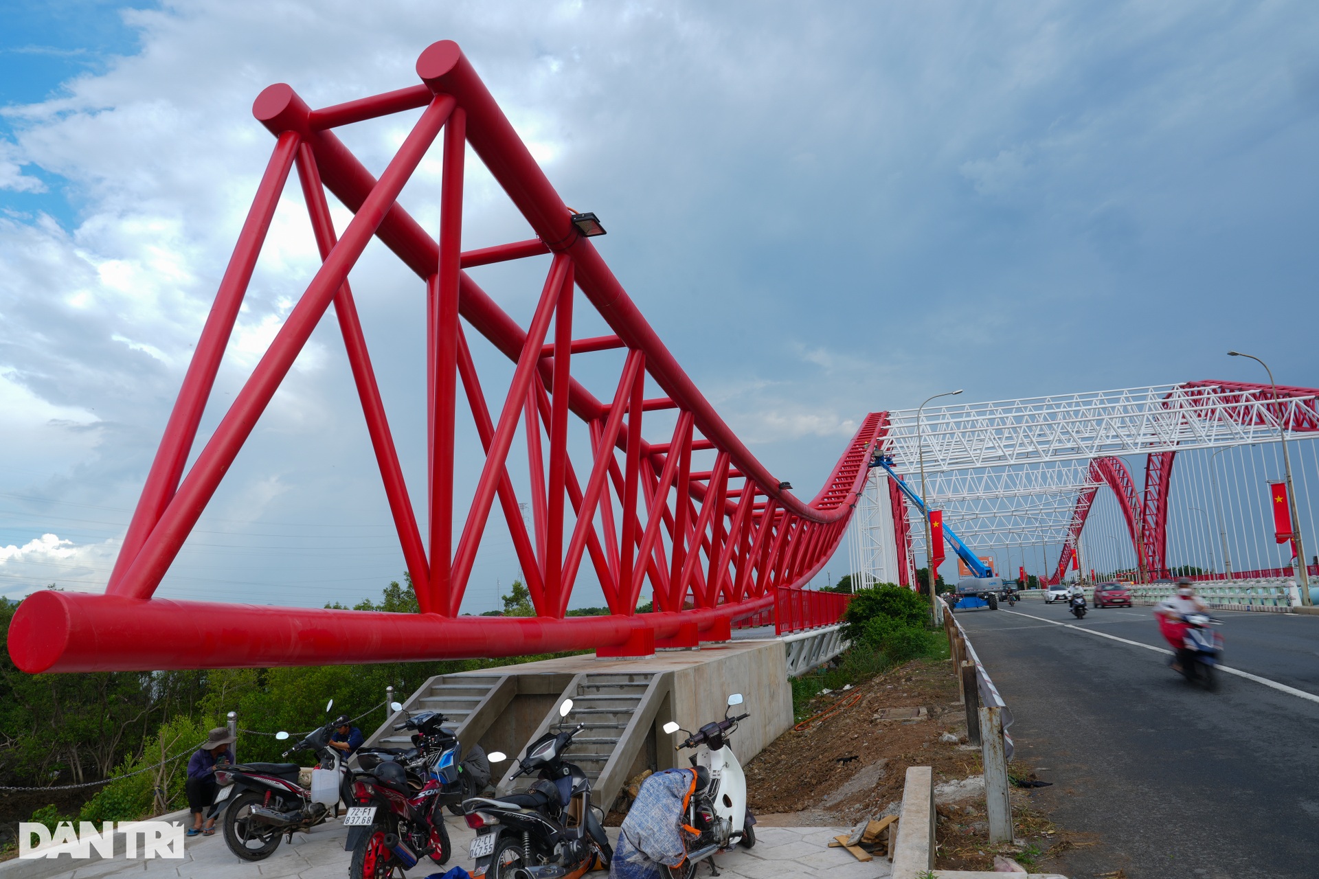 Cầu Cỏ May cách điệu cánh chim hải âu tung cánh tại cửa ngõ Vũng Tàu - 4 Cầu Cỏ May cách điệu cánh chim hải âu tung cánh tại cửa ngõ Vũng Tàu - 4