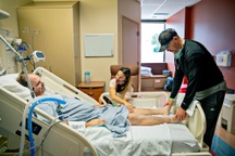 "Tôi thật sự hối hận": Lời nói muộn màng của những người từ chối vắc xin