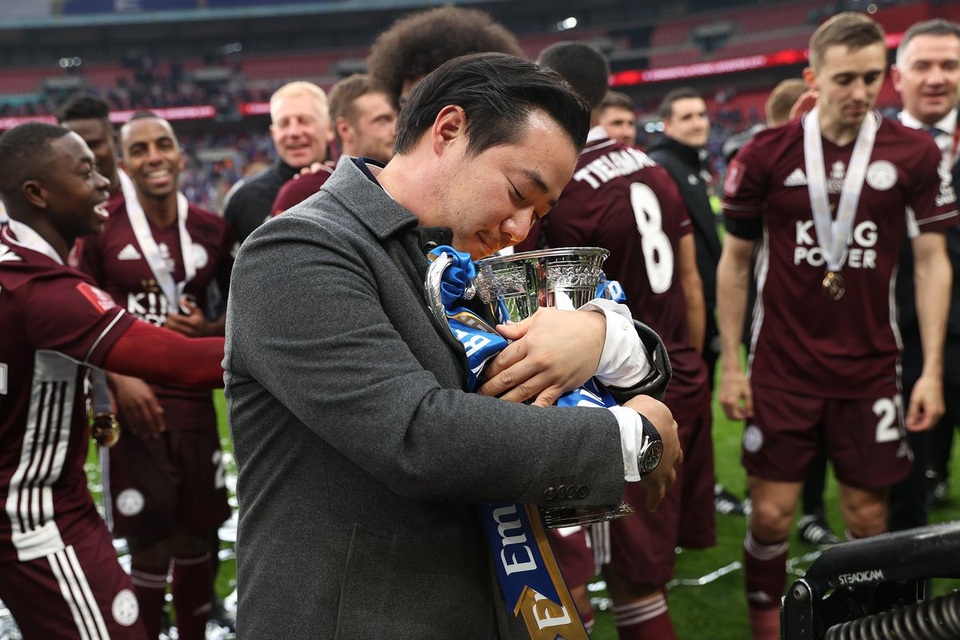 Leicester City vô địch FA Cup: Giọt nước mắt của người Thái Lan - 2 Leicester City vô địch FA Cup: Giọt nước mắt của người Thái Lan - 2