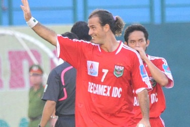 B.Bình Dương bảo vệ ngôi vô địch bằng “pháo” hạng nặng?