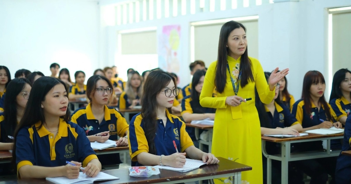 Bộ Giáo dục “siết chuẩn” giảng viên, thay đổi lớn ở cả trường công và tư