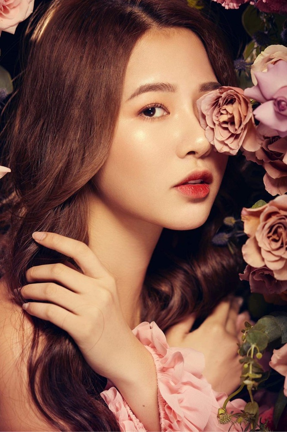 Hot girl Nam Định sở hữu nét đẹp giống diễn viên Sam - 5 Hot girl Nam Định sở hữu nét đẹp giống diễn viên Sam - 5