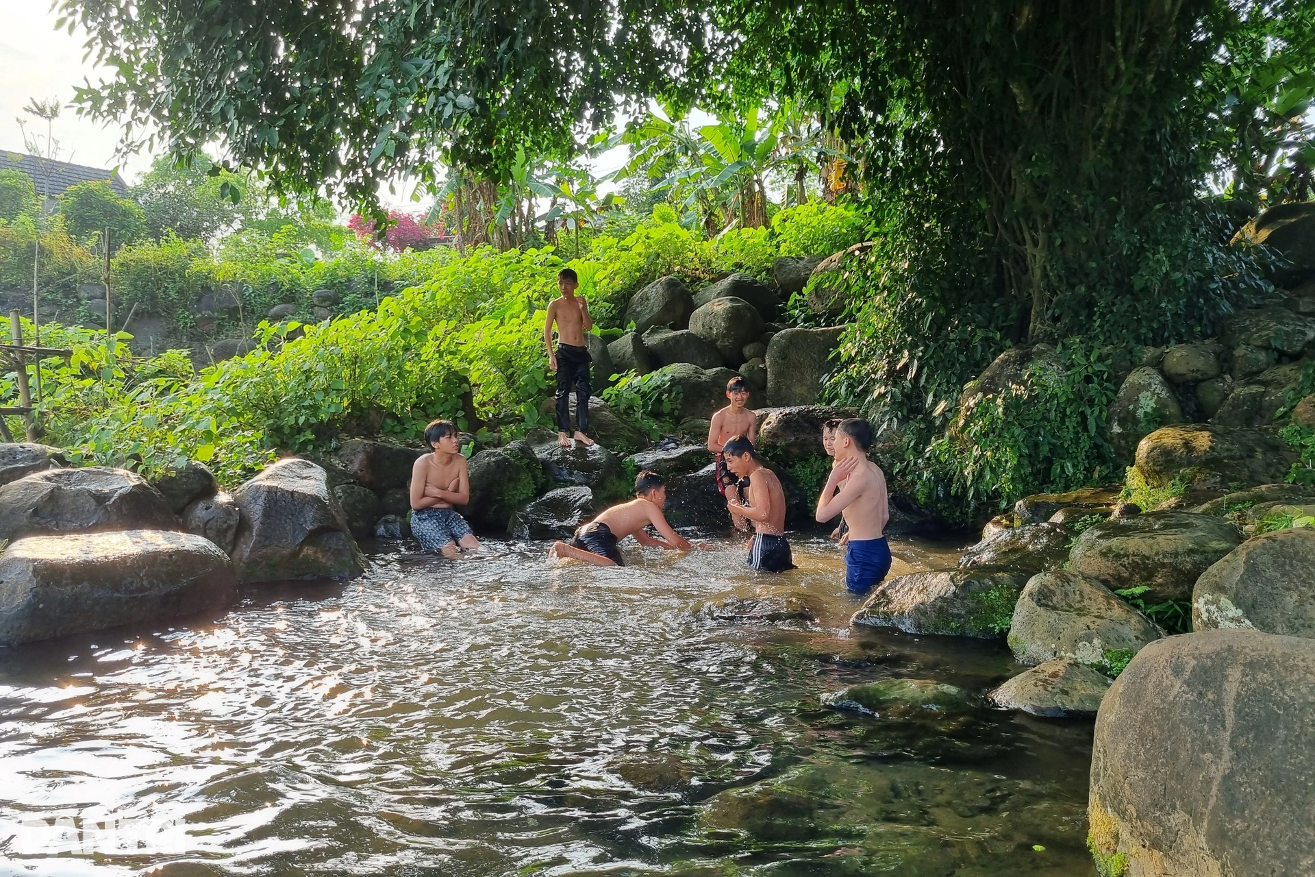 Hệ thống giếng cổ 5.000 năm tuổi có một không hai ở Quảng Trị - 7 Hệ thống giếng cổ 5.000 năm tuổi có một không hai ở Quảng Trị - 7