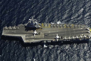 Chiến đấu cơ Pháp lần đầu xuất kích từ tàu sân bay để diệt IS