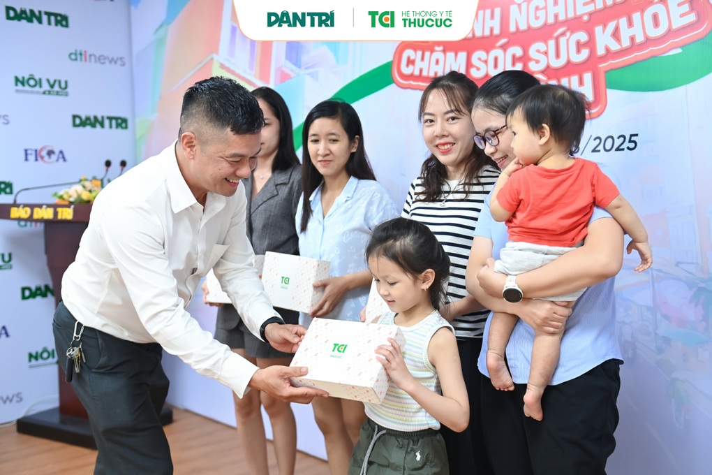 Cuộc thi “Kinh nghiệm chăm sóc sức khỏe gia đình” khép lại đầy cảm xúc - 2 Cuộc thi “Kinh nghiệm chăm sóc sức khỏe gia đình” khép lại đầy cảm xúc - 2