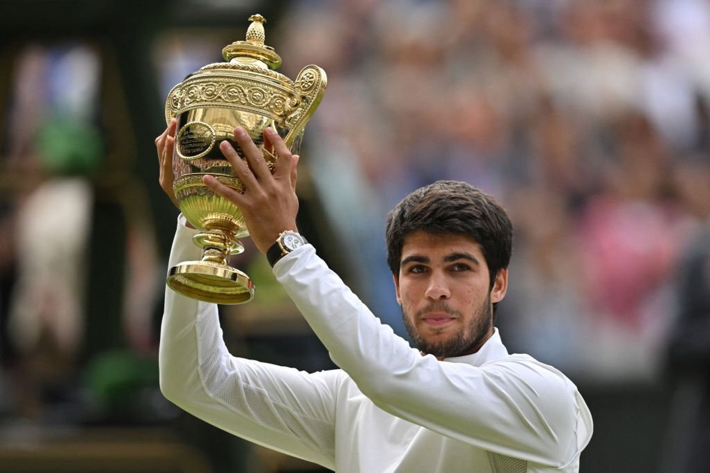 Đánh bại Djokovic sau 5 set, Alcaraz vô địch Wimbledon - 2 Đánh bại Djokovic sau 5 set, Alcaraz vô địch Wimbledon - 2