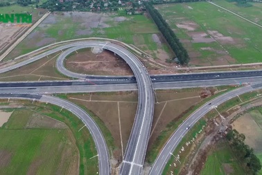 Toàn cảnh cao tốc hiện đại nhất Việt Nam