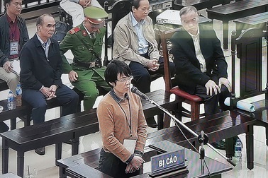 Mua AVG căn cứ các báo cáo “què quặt”