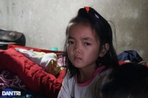 Nghẹn đắng ước mơ bé 9 tuổi "gánh" mẹ động kinh, anh bại não, bà già yếu