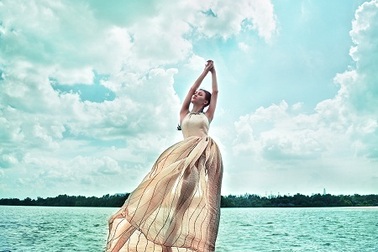 NTK Lê Thanh Phương mang áo dài Việt dự tuần lễ thời trang Châu Á