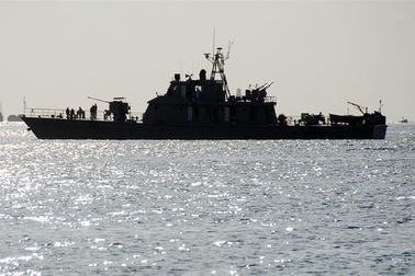 Iran điều khẩn cấp tàu chiến tới Oman giữa lúc căng thẳng