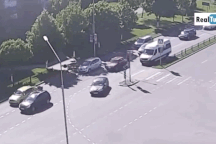 Một pha quay đầu xe khó hiểu