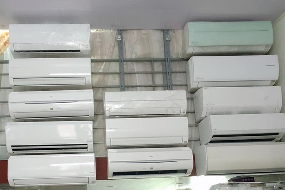 Mua điều hòa cũ giá vài ba triệu: tưởng rẻ hóa đắt - 1 Mua điều hòa cũ giá vài ba triệu: tưởng rẻ hóa đắt - 1