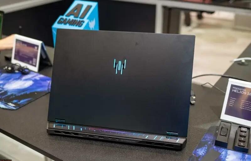 Acer Predator Helios 18 AI – Siêu laptop gaming sức mạnh vô song, khả năng nâng cấp tột đỉnh