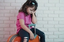 Nên làm gì sau khi lỡ đánh con?