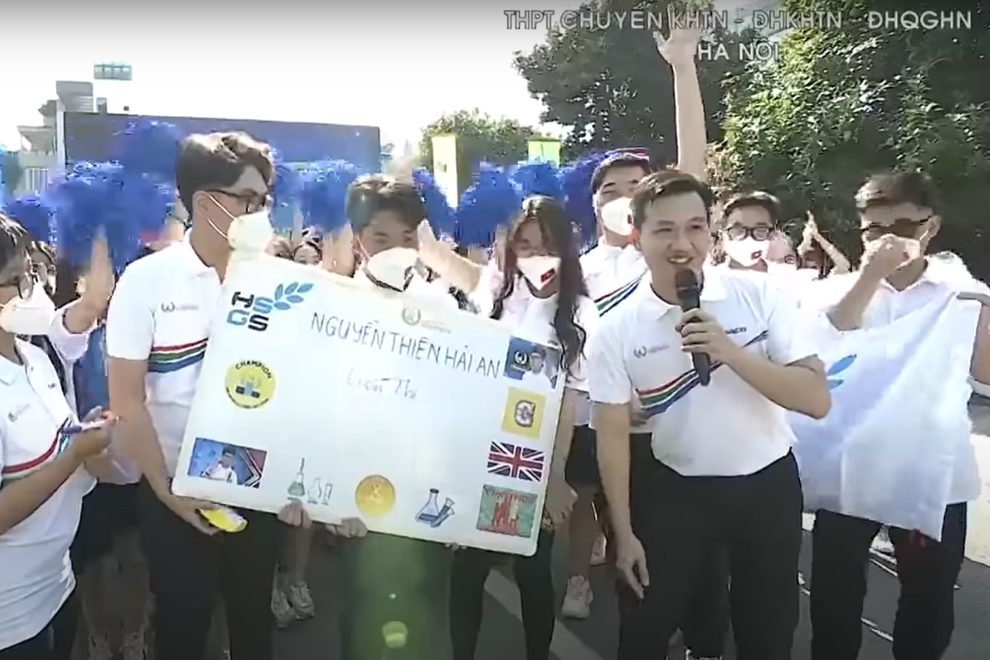 Câu hỏi thú vị ở trận chung kết Olympia đang gây sốt trên mạng xã hội - 1 Câu hỏi thú vị ở trận chung kết Olympia đang gây sốt trên mạng xã hội - 1