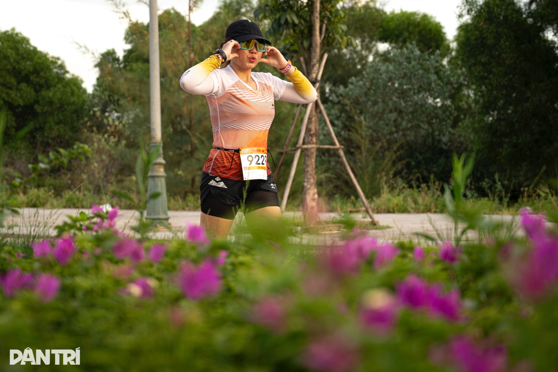 Running steps on the brilliant route of Quang Tri International Marathon - 19 Những bước chạy trên cung đường rực rỡ của Quảng Trị International Marathon - 19