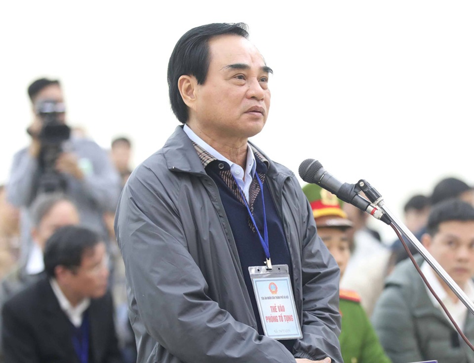 Hai cựu Chủ tịch thành phố Đà Nẵng hầu tòa - 2 Hai cựu Chủ tịch thành phố Đà Nẵng hầu tòa - 2
