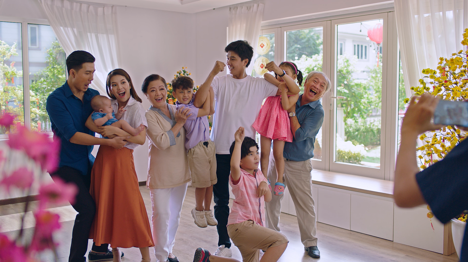 Tết lớn là khi trong ta có điều vô giá này - 1 Tết lớn là khi trong ta có điều vô giá này - 1