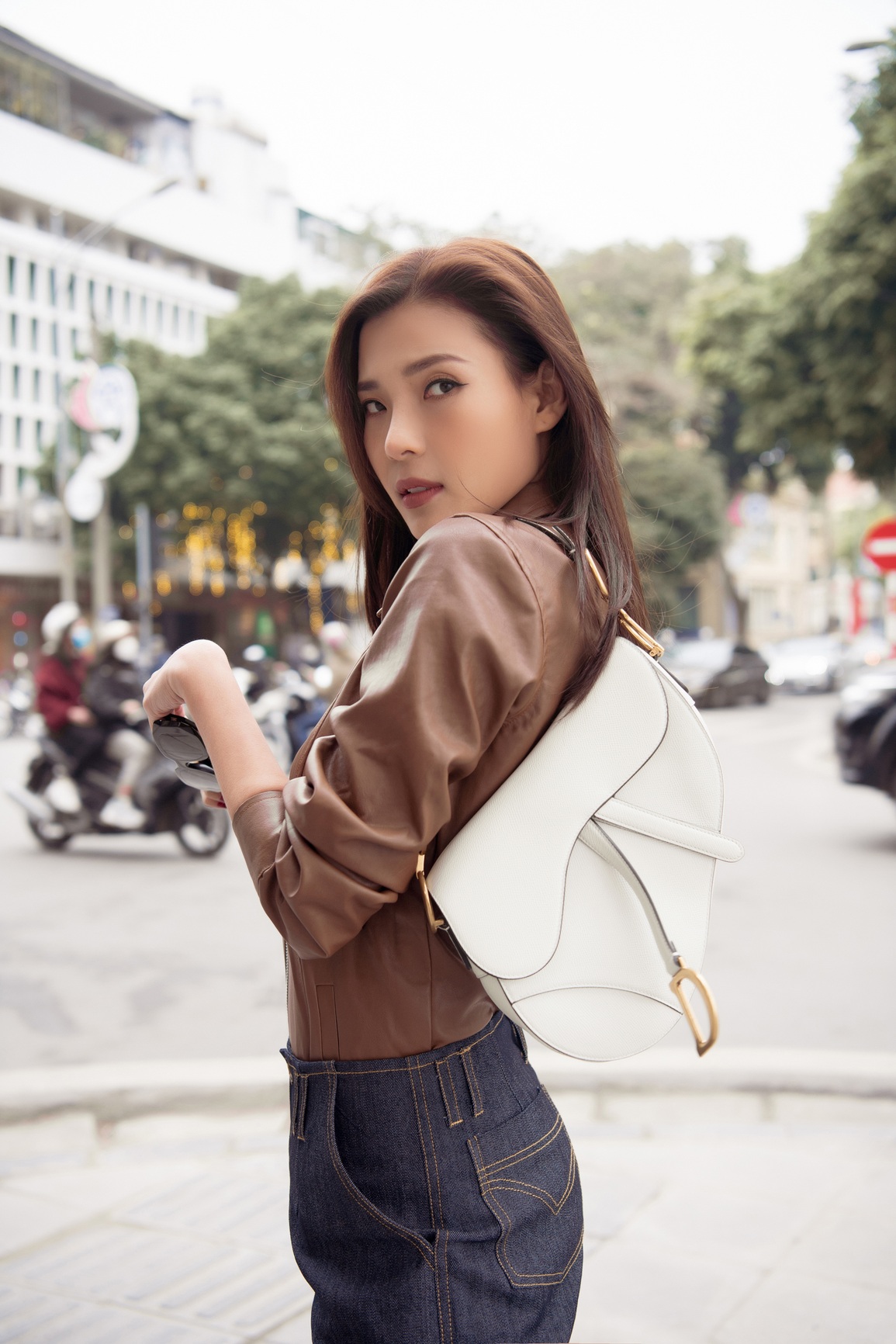 Thúy Diễm khoe dáng giữa trời đông Hà Nội - 3 Thúy Diễm khoe dáng giữa trời đông Hà Nội - 3