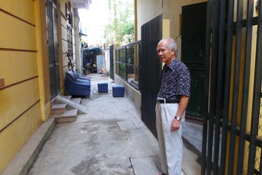 Người dân bức xúc vì quyết định thu hồi sổ đỏ mập mờ của quận Đống Đa