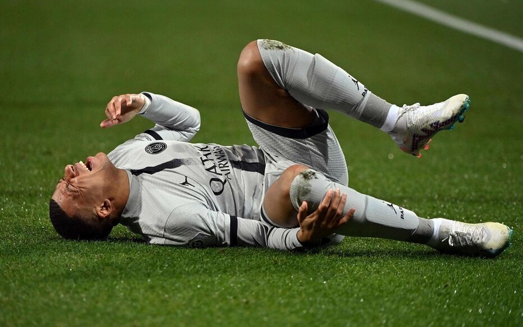 PSG bất ngờ nhận cú sốc từ Messi trước thời khắc quan trọng - 2 PSG bất ngờ nhận cú sốc từ Messi trước thời khắc quan trọng - 2