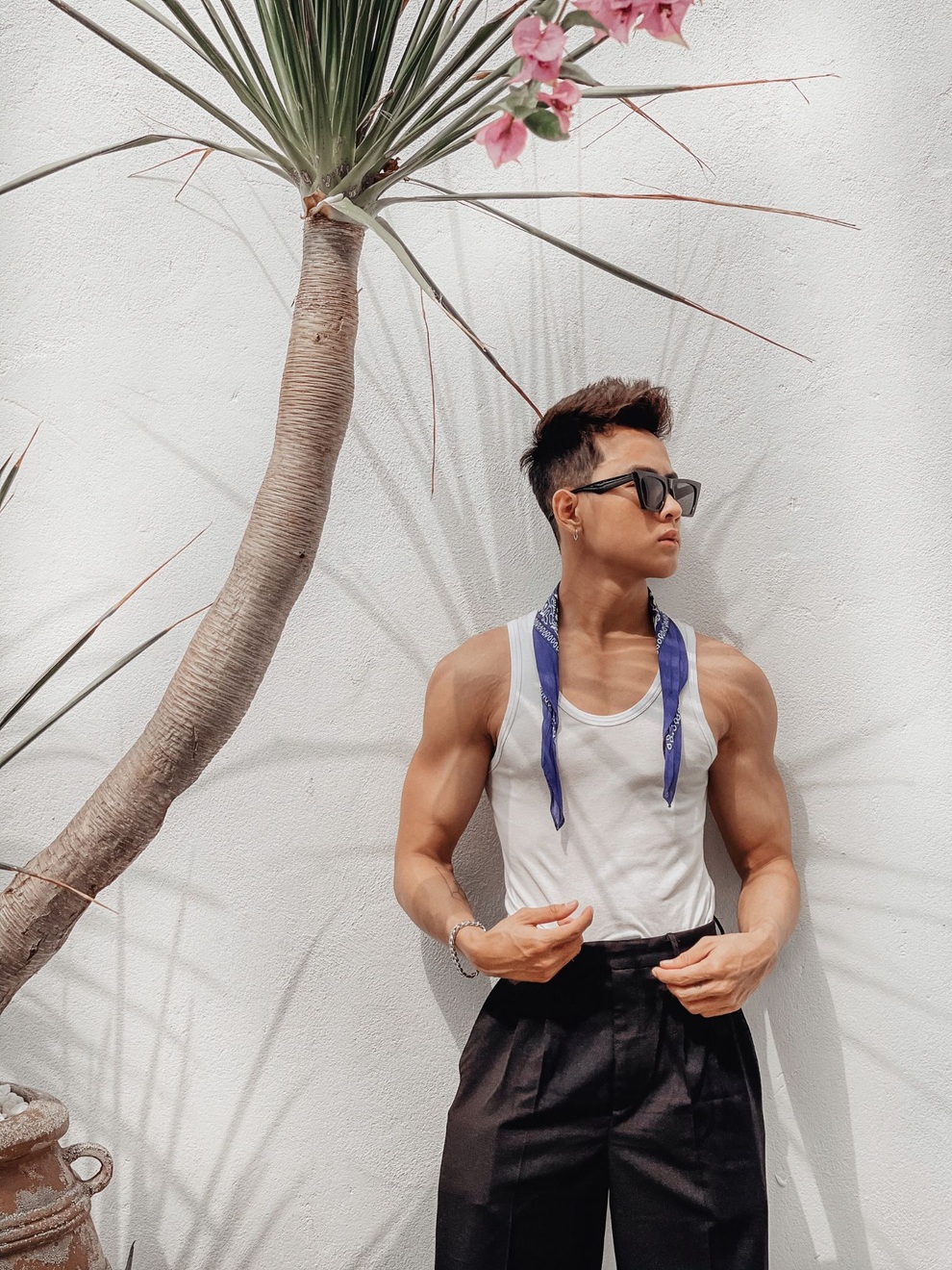 Cậu bé gầy gò bất ngờ khoe ảnh dậy thì thành công hóa hot boy 6 múi - 3 Cậu bé gầy gò bất ngờ khoe ảnh dậy thì thành công hóa hot boy 6 múi - 3