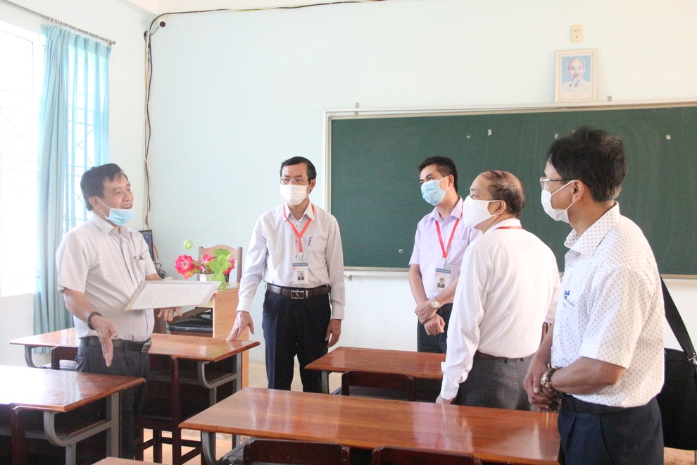 Gia Lai: Siết phòng, chống dịch Covid-19 trong kỳ thi tốt nghiệp THPT - 1 Gia Lai: Siết phòng, chống dịch Covid-19 trong kỳ thi tốt nghiệp THPT - 1