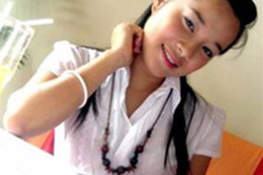 "Vàng Anh" Minh Hương lưu diễn trên đất Pháp 