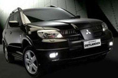 Mitsubishi dùng động cơ Peugeot