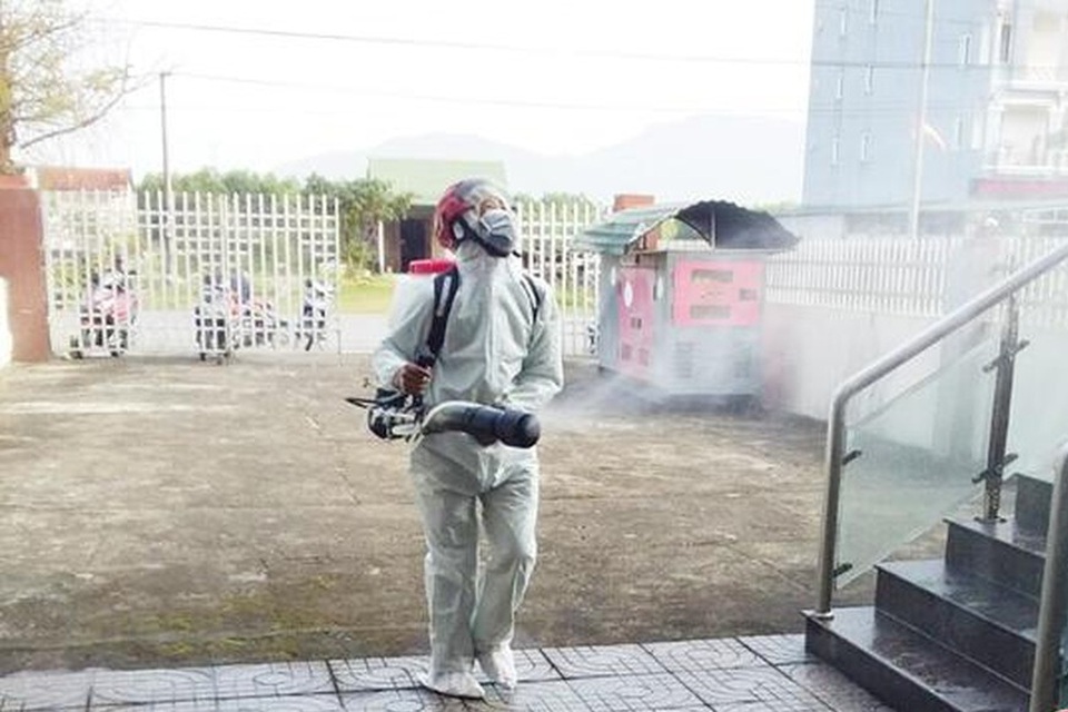 Không cách ly tài xế chở du khách cùng chuyến bay với ca nhiễm thứ 17 - 3 Không cách ly tài xế chở du khách cùng chuyến bay với ca nhiễm thứ 17 - 3