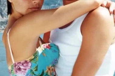 David Beckham tự thực hiện clip để chúc mừng sinh nhật tuổi 50 của vợ