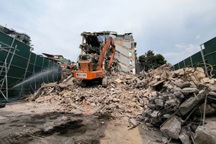 Không còn tòa nhà "Hàm cá mập"