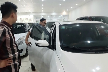 Cách nào giúp người mua ô tô cũ không bị lừa?