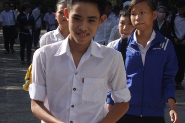 Bình Định: Đề thi Ngoại ngữ khó giành điểm cao