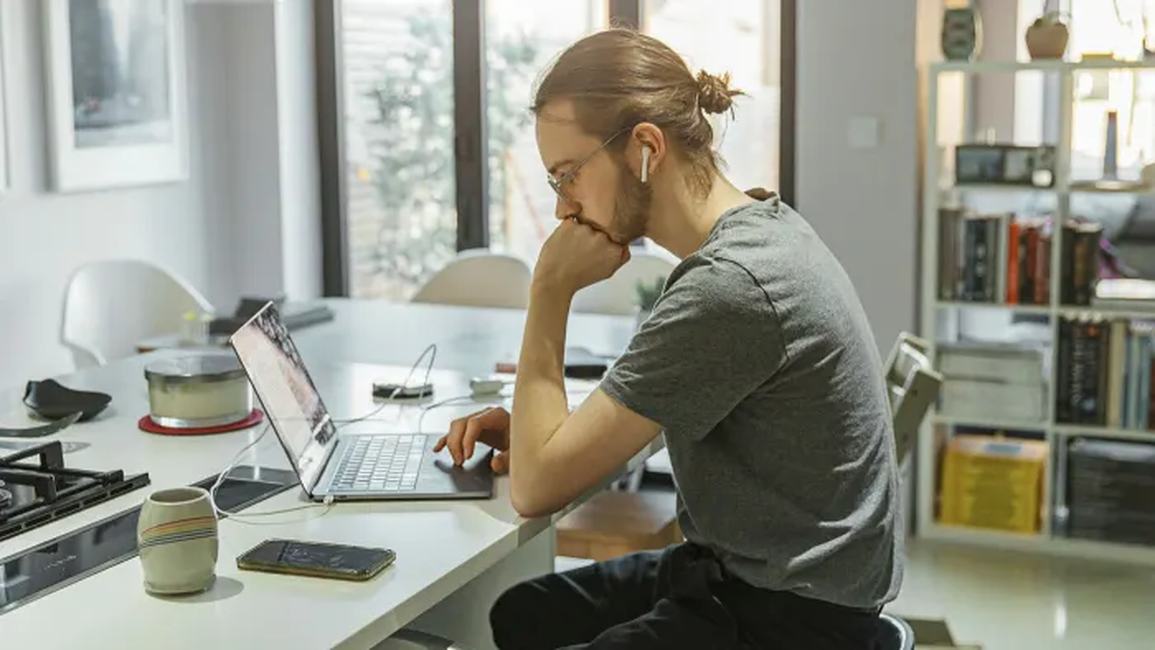 Gen Z mỏi mắt tìm việc phù hợp do đại dịch Covid-19 - 2 Gen Z mỏi mắt tìm việc phù hợp do đại dịch Covid-19 - 2