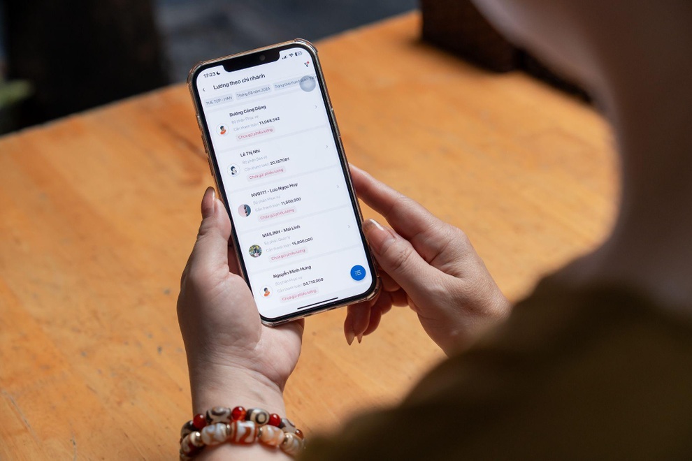 iPOS HRM: Hệ thống quản lý hỗ trợ ngành FB dịp cao điểm cuối năm - 3 iPOS HRM: Hệ thống quản lý hỗ trợ ngành FB dịp cao điểm cuối năm - 3