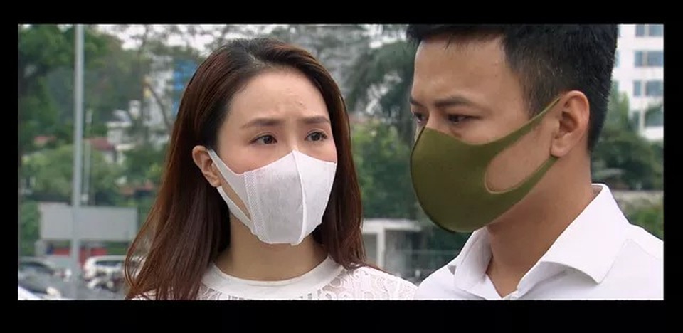 Dịch Covid-19 đã bớt, có nên dừng chiếu “Những ngày không quên”? - 5 Dịch Covid-19 đã bớt, có nên dừng chiếu “Những ngày không quên”? - 5