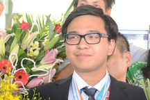 Những điều chưa biết về nam sinh giành cú đúp huy chương vàng Olympic Hóa học quốc tế