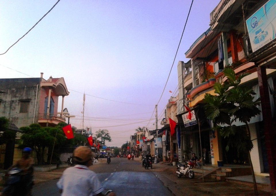 Chủ hụi “mất hút”, hơn 200 người dân đâm đơn cầu cứu - 1 Chủ hụi “mất hút”, hơn 200 người dân đâm đơn cầu cứu - 1