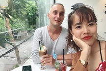 Gặp cô gái Đắk Lắk nghèo, chàng trai ngoại quốc vẫn quyết lấy làm vợ