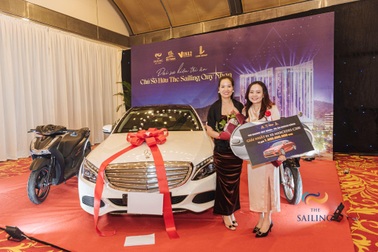 Loạt quà tặng giá trị tại đại tiệc tri ân khách hàng The Sailing Quy Nhơn