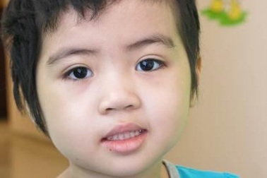 Hành trình 1.000 ngày cùng con chiến đấu với ung thư