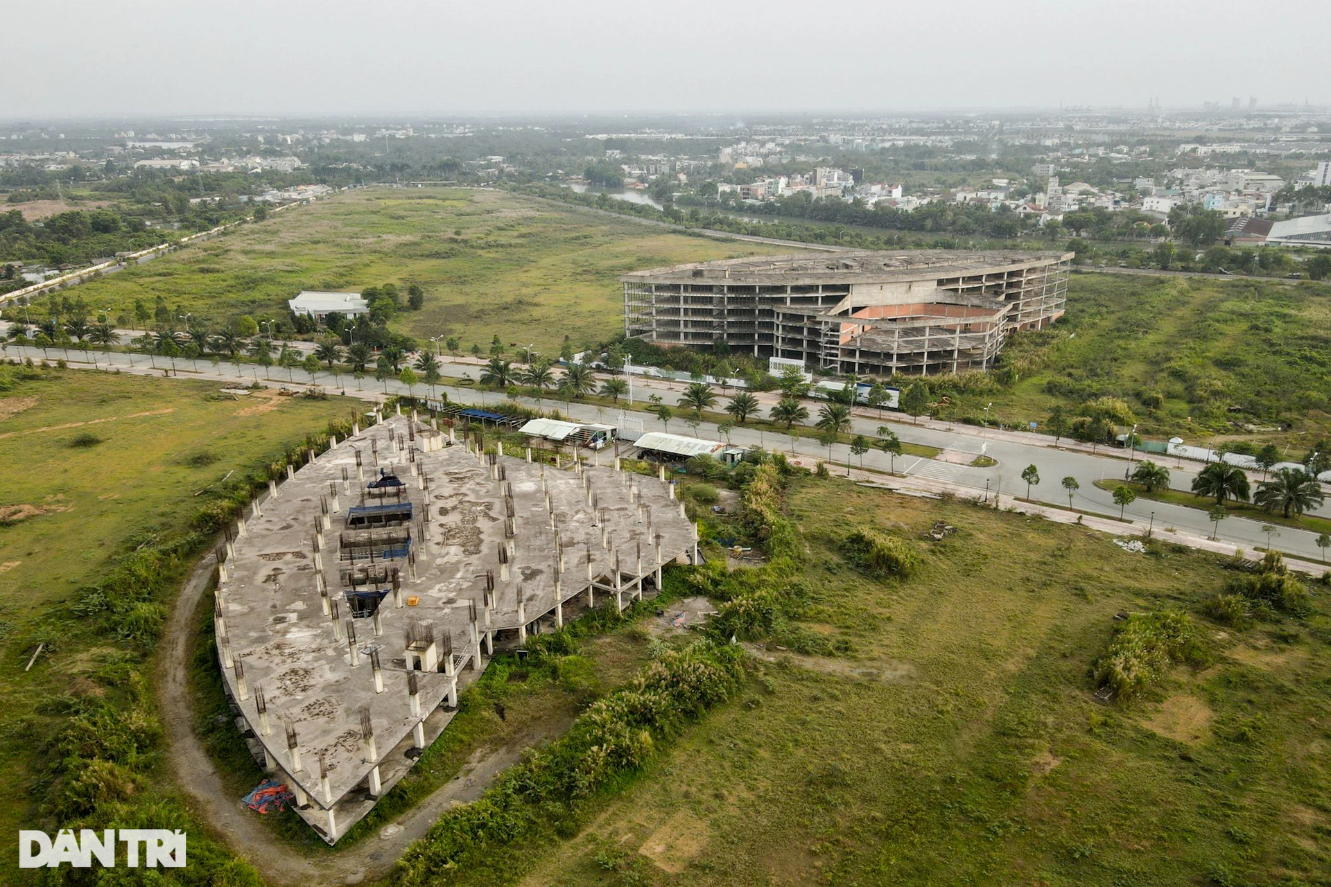 Thung lũng Silicon TPHCM nhiều năm bỏ hoang, thành bãi chăn bò - 7 Thung lũng Silicon TPHCM nhiều năm bỏ hoang, thành bãi chăn bò - 7