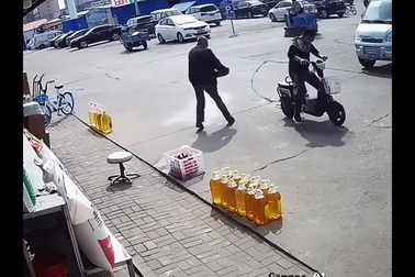 Bật cười trước những tình huống trùng hợp đến khó tin